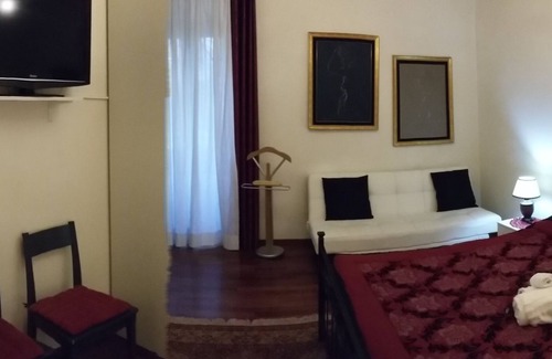 Trento House | Gorgeous townhouse a stone's throw from the historic center