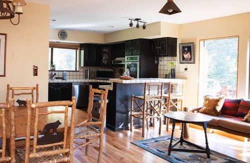 Sundance Cabin | Gorgeous views and two decks! Large open cabin, short walk to lodge - Sleeps 14
