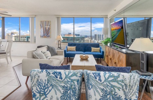 Waikiki Condo | Gorgeous views from every room, this 42 nd floor, 2-bedroom condo is very cozy.