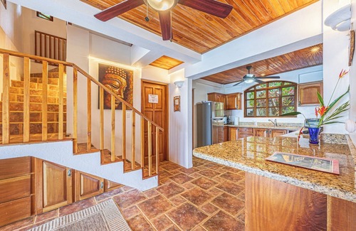 Dominical Villa | Gorgeous Villa with Breathtaking Ocean Views