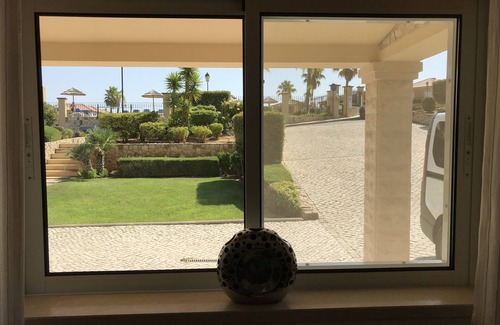 Lagos House | GORGEOUS VILLA AND BEAUTIFUL SHARED POOL on Boavista Golf and Spa Resort