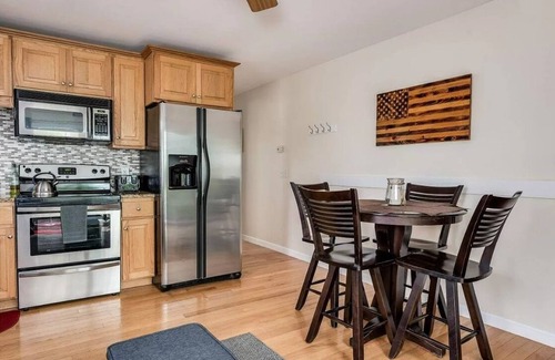 Winnisquam Condo | Gorgeous Waterfront Condo with Lake Access & Views