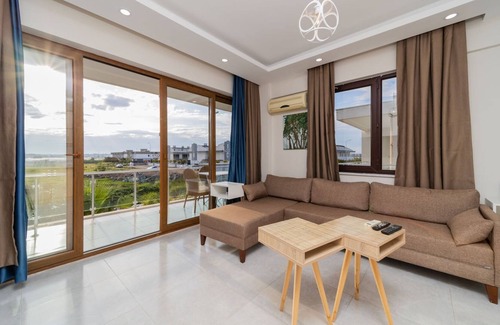 Lara Apartment | Gorgeus Flat w Pool and Beautiful View in Antalya