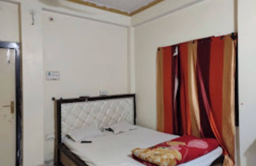 Dehri-on-sone Hotel | Goroomgo Siddhartha Inn Dehri