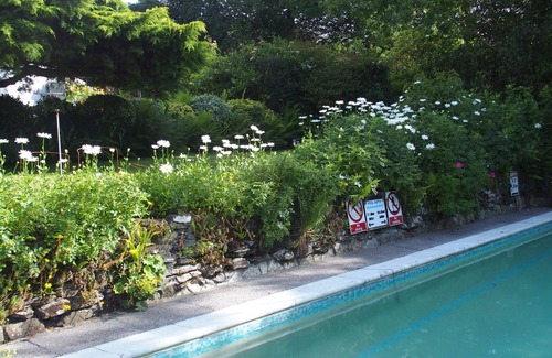 Lanreath Apartment | Gorran Apartment With Outdoor Pool And Gardens In Historic Mansion House