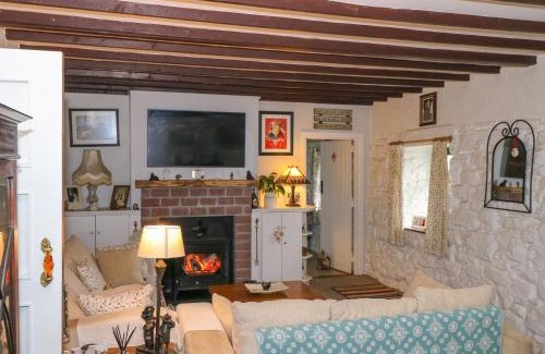 Jamestown House | Gort Farm Cottage