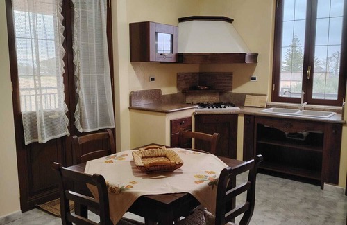Partinico Apartment | GOTHA HOME: cozy apartment for a relaxing vacation with parking.