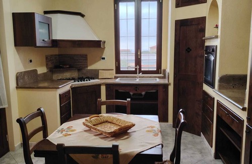 Partinico Apartment | GOTHA HOME: cozy apartment for a relaxing vacation with parking.