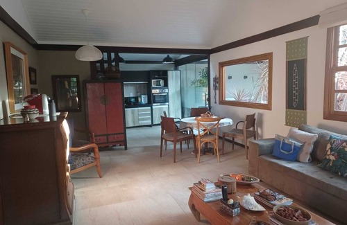 Manguinhos House | Gourmet house 100m from the sand