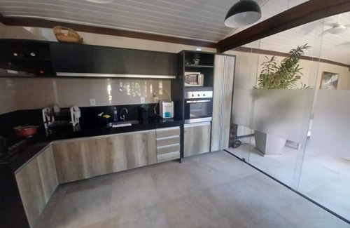Manguinhos House | Gourmet house 100m from the sand