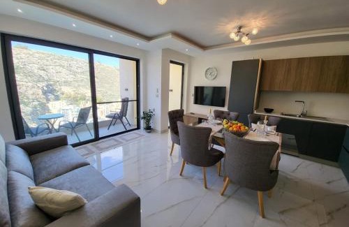 Xlendi Apartment | Gozo Xlendi Coastal Apartment with Stunning Sea View, Free Private Parking, AC & WiFi