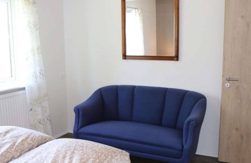 Reykholt House | Grímsstaðir Guesthouse - Family friendly