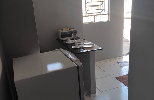 Centro House | Gray house in the city center, close to hospitals