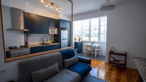 Santa Engracia Apartment | Graça Apartment River View
