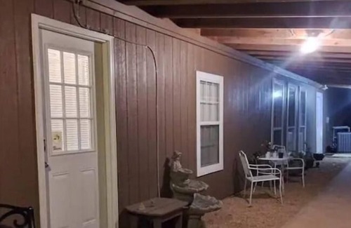 Wheeler House | Grace On Trace Homestead BnB (Lower Level)