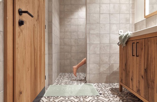 Schroecken Apartment | Graceful Apartment in Schröcken with Sauna and Pool