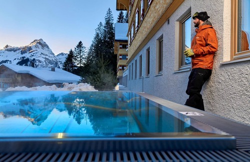 Schroecken Apartment | Graceful Apartment in Schröcken with Sauna and Pool