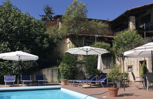 Bastia Mondovi Villa | Graceful Mansion in Bastia Mondovì with Terrace