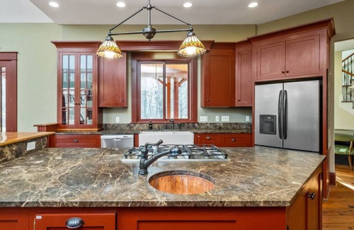 Nellysford House | Graceland - A Magnificent Estate on 14 Acres