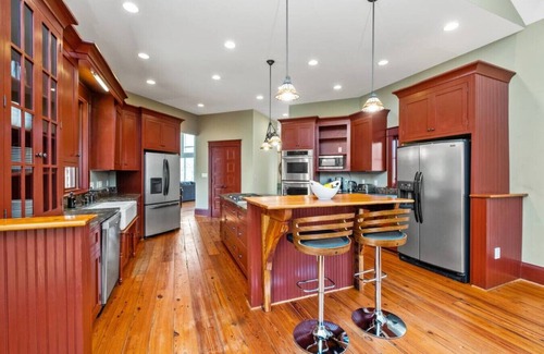 Nellysford House | Graceland - A Magnificent Estate on 14 Acres