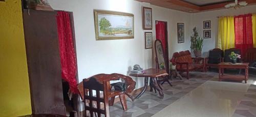 Coron House | GRACIAS HIDDEN VIEW HOME of Ellai