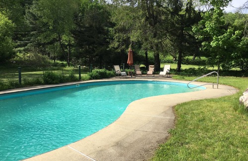Williamstown House | Gracious Williamstown Home with Pool