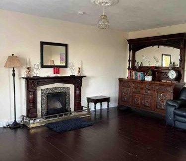 Jenkinstown House | Gragara House