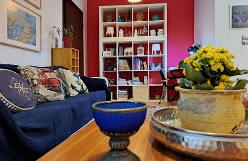 Piraeus Apartment | GRAN BLUE SUITE 10 mins from Piraeus Port