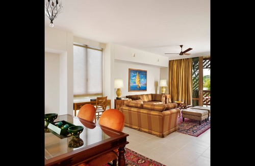 Arusha Bed & Breakfast | Gran Melia Red Level Deluxe City View 2