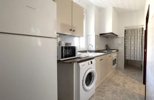 Amposta Apartment | Gran Piso Centro del Delta muy Equipado, Tranquilo y Cerca Todas Comodidades