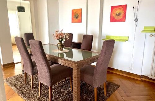 Lausanne Apartment | Grand Appartement avec 3 chambres à coucher