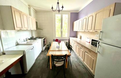 Bayonne Apartment | Grand Appartement dans une Maison