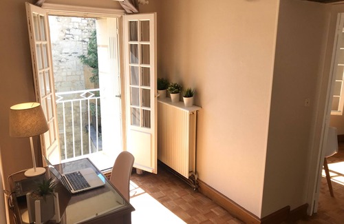 Chinon Apartment | Grand Appartement de Charme 150m2 Vieux Chinon