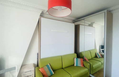 Asnieres-sur-Seine Apartment | Grand Appartement à 10 Minutes de Paris