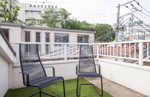 Hiroo House | Grand Central location! Hiroo House, 3Rm-6guests,2min walk/Hiroo Stn,WIFI,Netflx