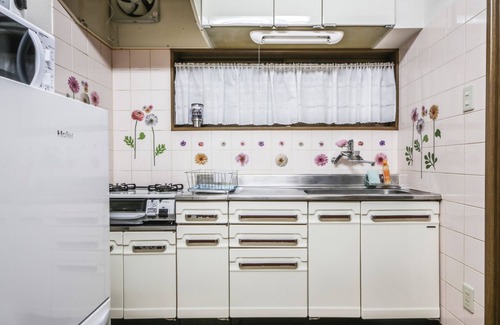 Hiroo House | Grand Central location! Meiji House, 3Rm-8guests,2min walk/Hiroo Stn,WIFI,Netflx