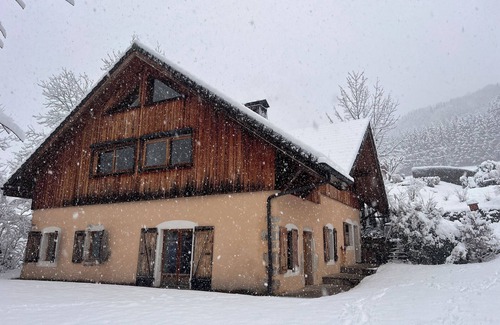 Dingy-Saint-Clair Ski Chalet | Grand Chalet Plein de Charme, Proche D'annecy et du Lac, au Pied du Parmelan