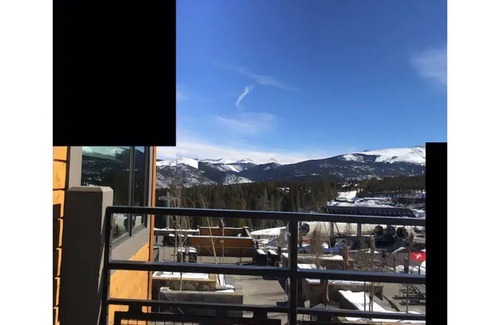 Peak 8 Condo | Grand Colorado 8; 1 BR Suite Sleeps 4; Ski In/Out