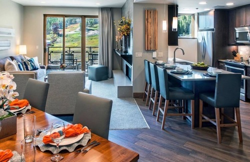 Boulder Ridge Resort | Grand Colorado Peak 8 - 1 Bedroom - Ski-in/Ski-out Feb 8-15, 2025 - Sleeps 4