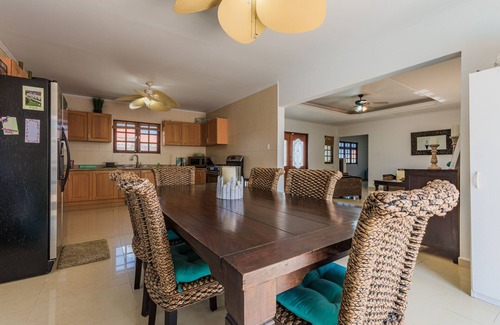 Palm Beach House | Grand home with a private pool, close to beach
