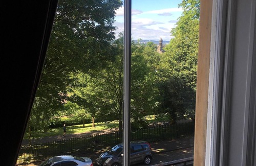 Kelvinbridge Apartment | Grand In The Park .