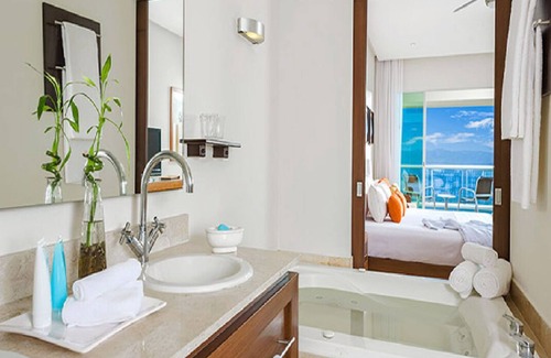 Bucerias Hotel | Grand Luxxe Loft in Nuevo Vallarta