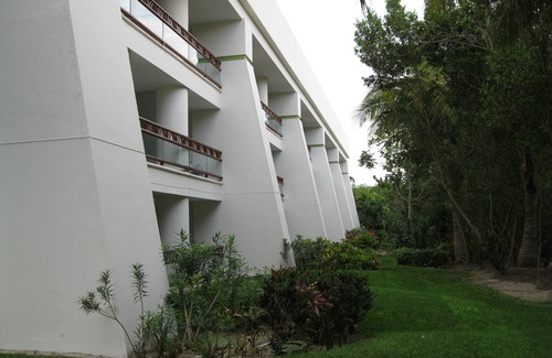 Villa Juarez Resort | Grand Mayan Beach, Golf and Cirque du Soleil Resort at Riviera Maya
