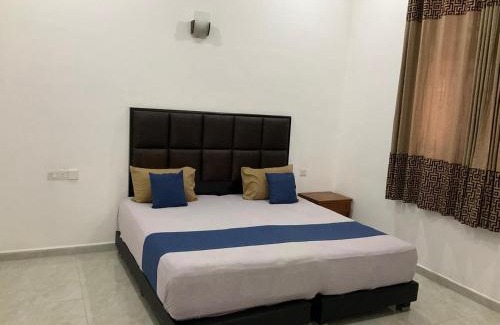 Negombo House | Grand Royal Villa Negombo