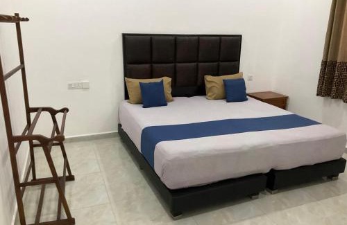 Negombo House | Grand Royal Villa Negombo