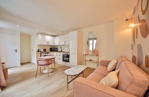Quartier de l'Ecole-Militaire Apartment | Grand Studio#fullequipped#jardin Luxembourg#necker