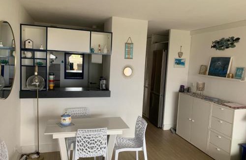 La Cote Radieuse Apartment | Grand sud