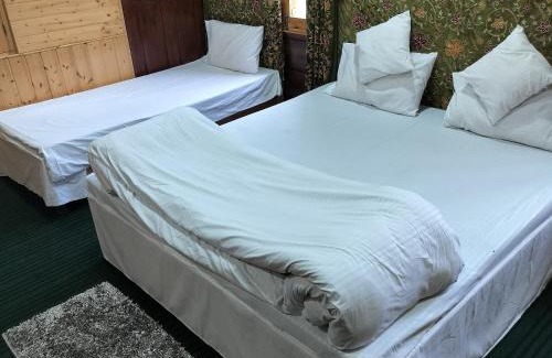 Anantnag District Bed & Breakfast | Grand View Resorts