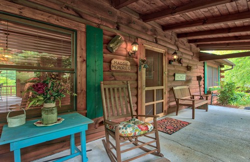 Maggie Valley Cabin | Grand Views, Easy Access, Spacious, immaculate! - Spring, Summer, Fall & Winter.