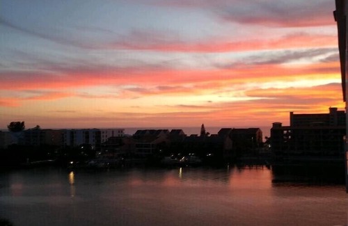 Largo Condo | GRAND VIEWS of the INTRACOASTAL and GULF of MEXICO, furnished, waterfront condo.